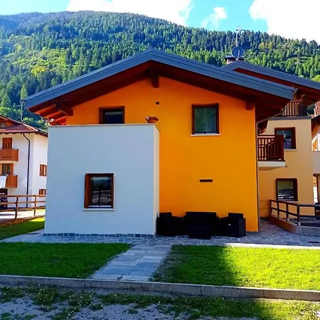 Casa Vacanze Martinelli Pellizzano Esterno foto