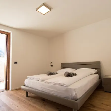 Casa Vacanze Martinelli Pellizzano Esterno foto